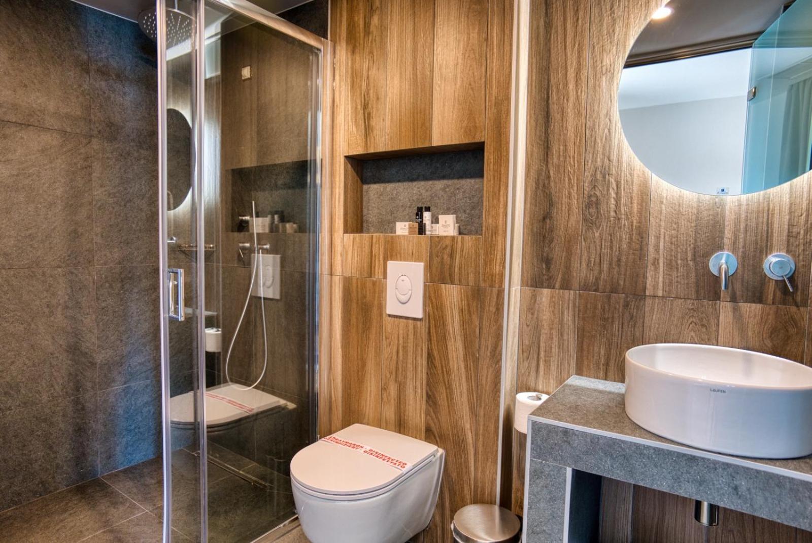 Wellnest Hotel Athene Buitenkant foto