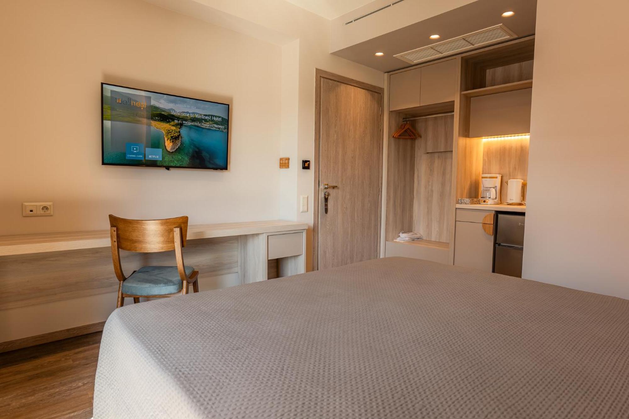 Wellnest Hotel Athene Buitenkant foto