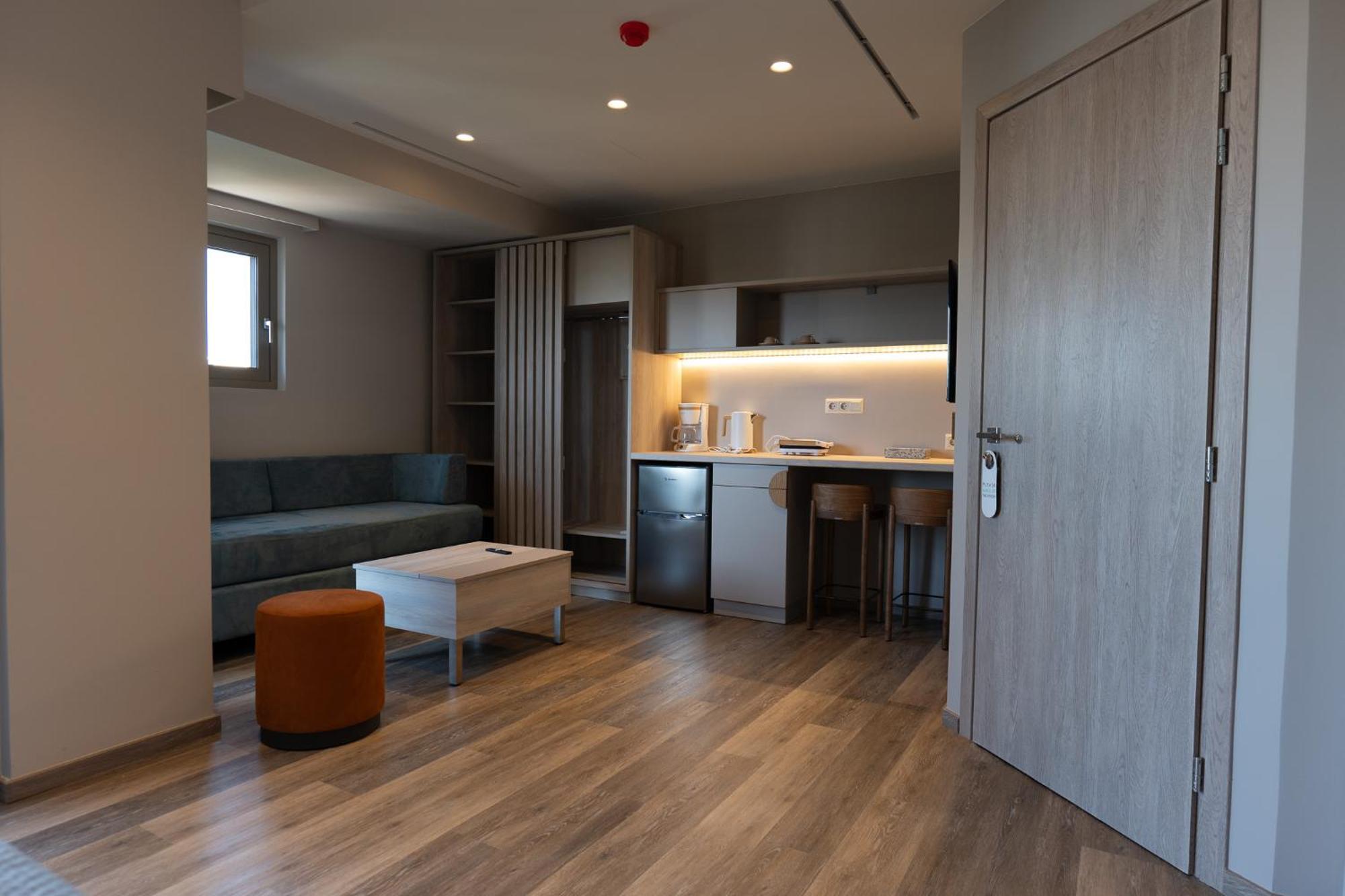 Wellnest Hotel Athene Buitenkant foto