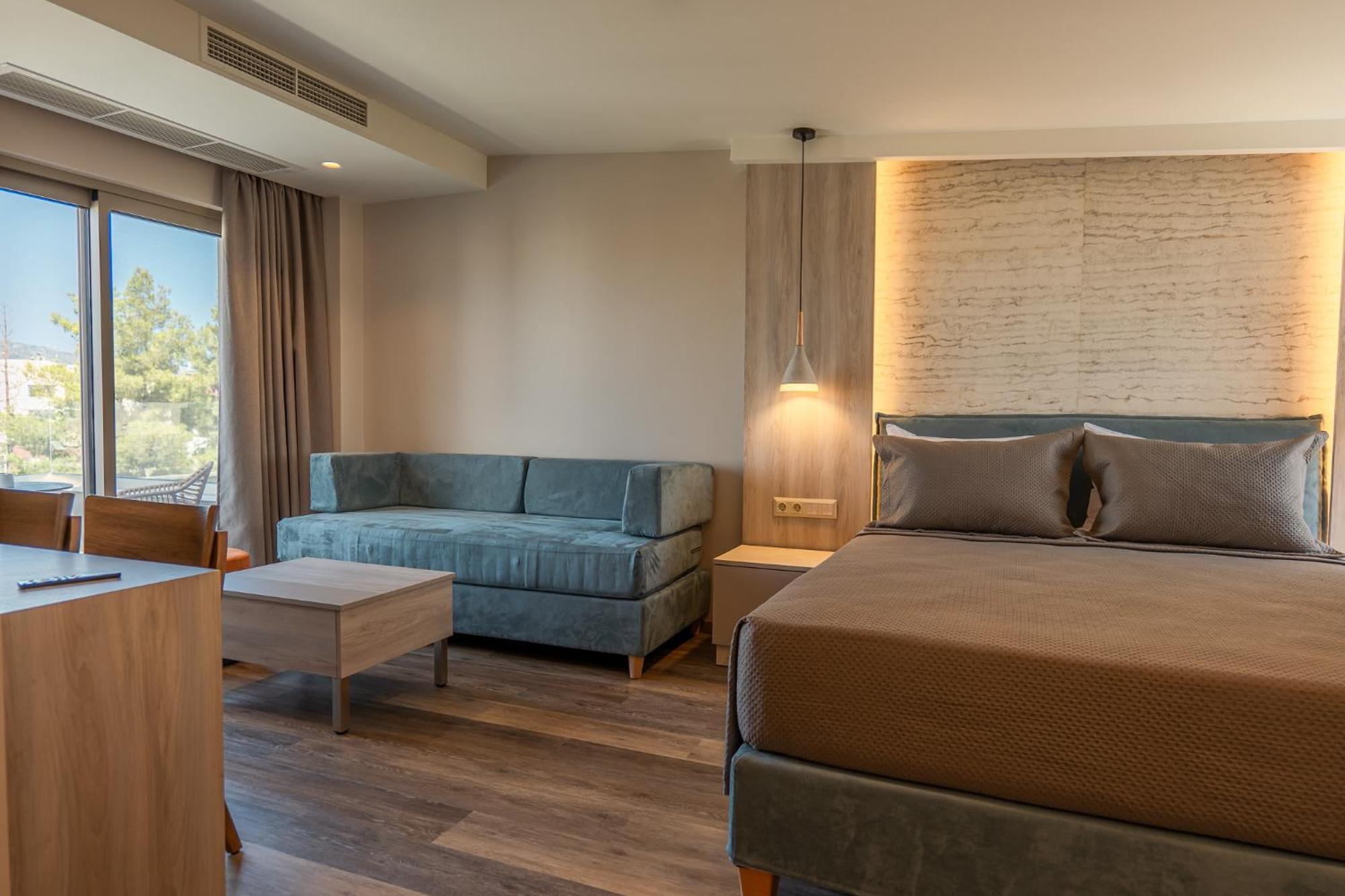Wellnest Hotel Athene Buitenkant foto